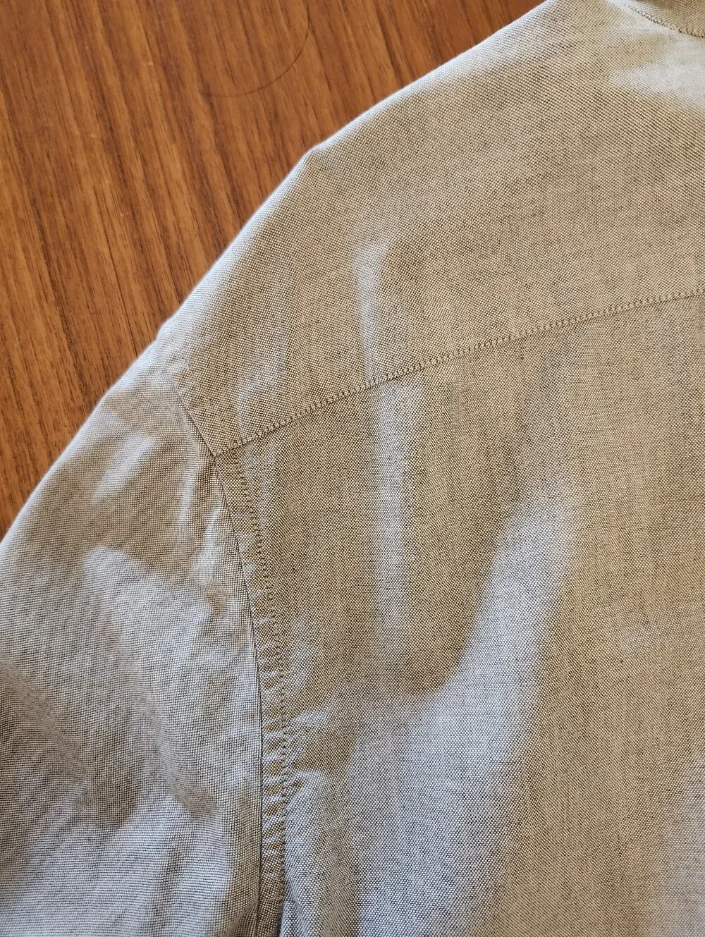 Banana Republic 100% Cotton Stretch Oxford Camden Fit, Size M